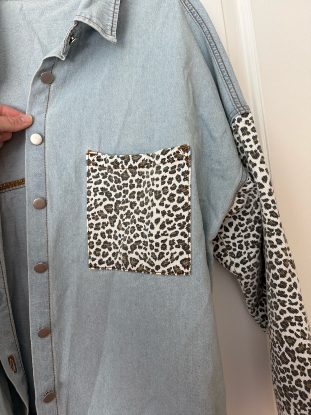 Denim jacket - Picture 3 of 4